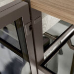 Salice-Conecta--concealed-hinge-for-aluminium-framed-doors-09